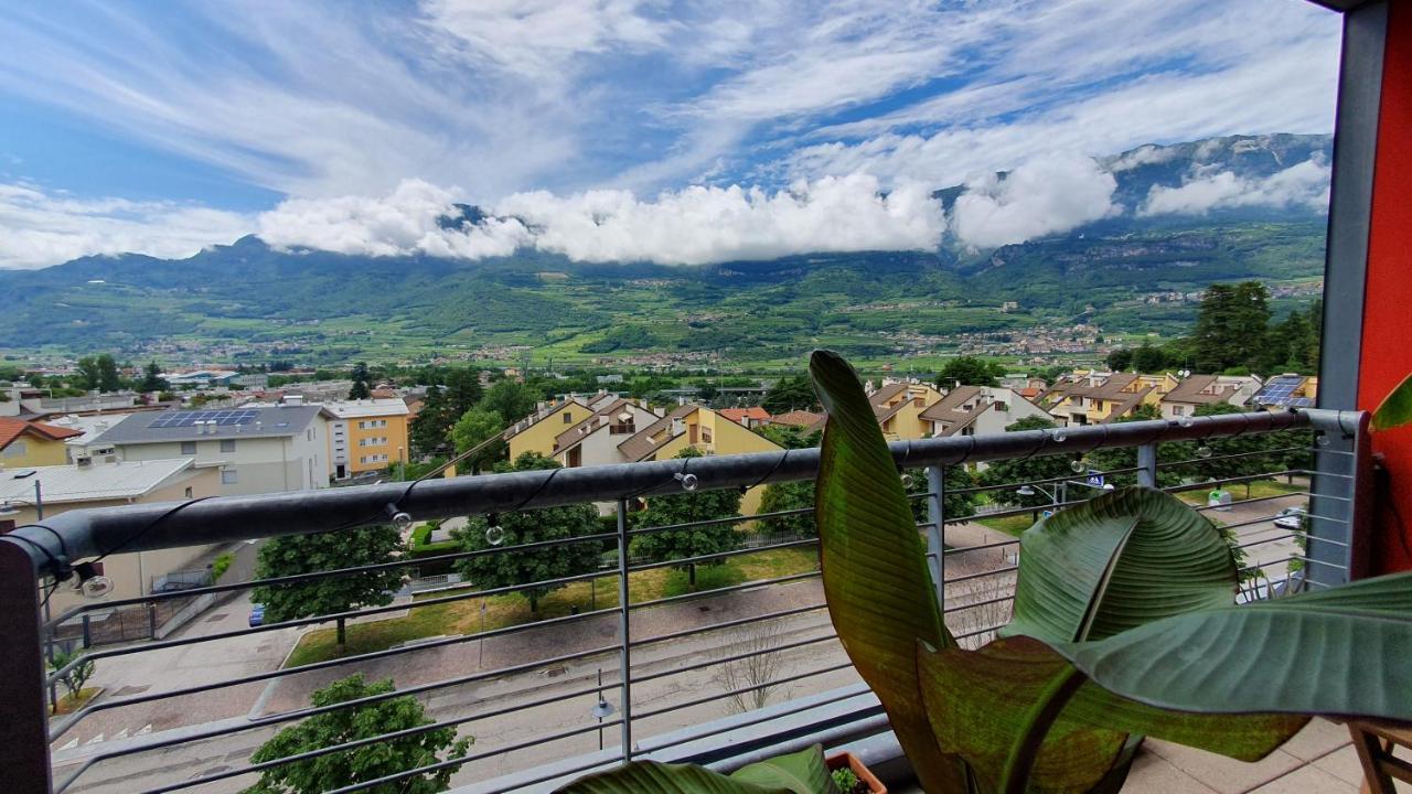Vista Mozzafiato Sulle Alpi Lägenhet Rovereto  Exteriör bild